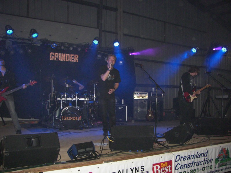 2010 06 19_06-19-2010_SO32_Grinder_2761.jpg