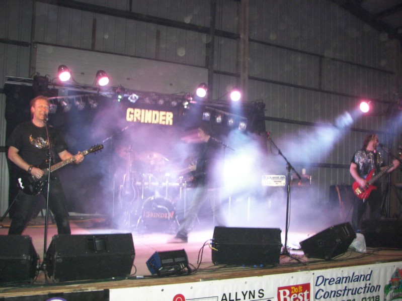 2010 06 19_06-19-2010_SO32_Grinder_2776.jpg